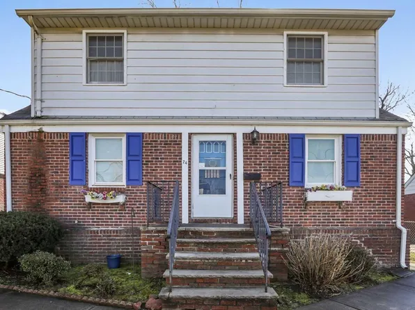 74 Falmouth Ave, Elmwood Park, NJ 07407