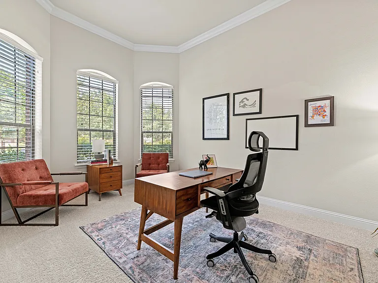 4611 Acacia Pkwy — Photo 38