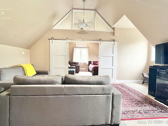 3rd image of 403 Lake Dr E #3