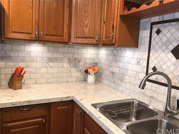 5th image of 2818 E Frontera St Unit A