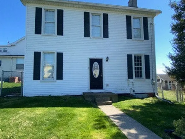 405 Eliza St, Connellsville, PA 15425