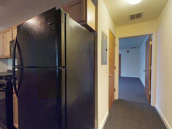 4th image of 4518-22 Osage Ave #20-3