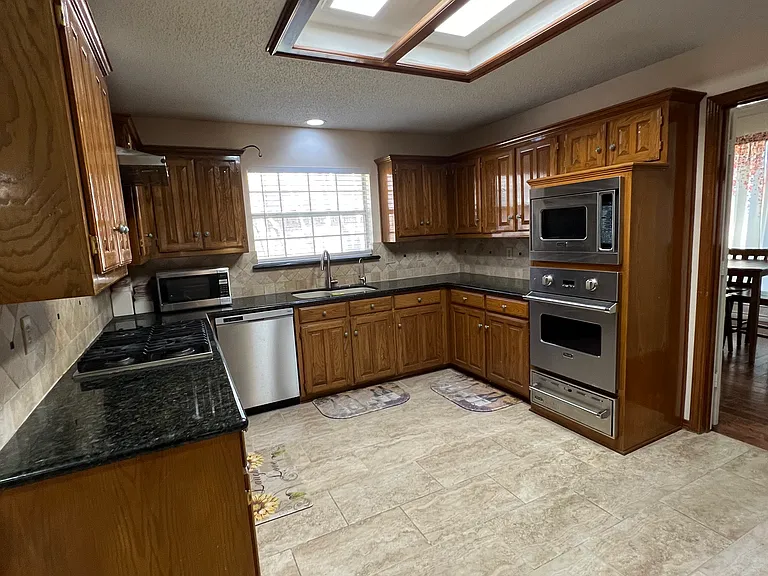 2821 Grand Oak Dr — Photo 23