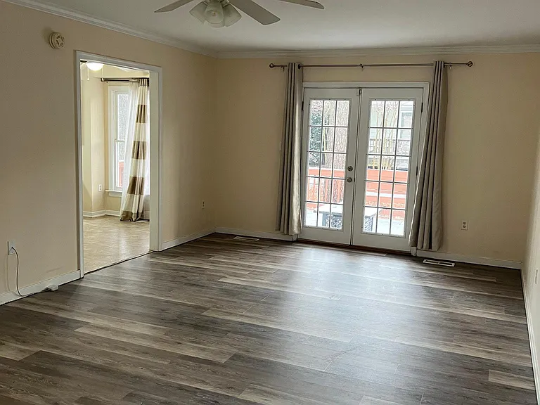 2609 Tavern Way — Photo 7