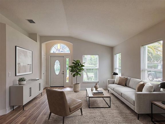 4th image of 12026 WINDING WOODS WAY