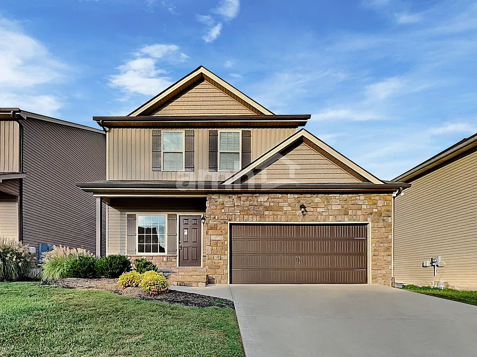 2300 Madeline Vine Ln