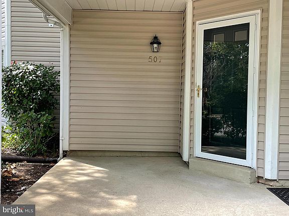 4th image of 507 Heritage Pl #4