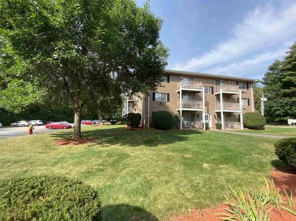 383 Huse Rd Unit 25, Manchester, NH 03103