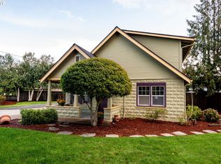 10 Craftsman Way, Eugene, OR 97408