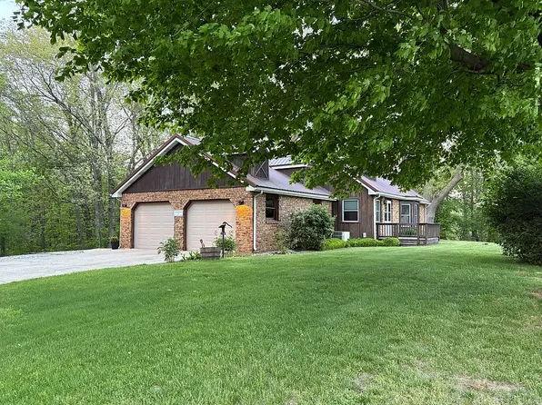 10281 County Road 4, Middlebury, IN 46540
