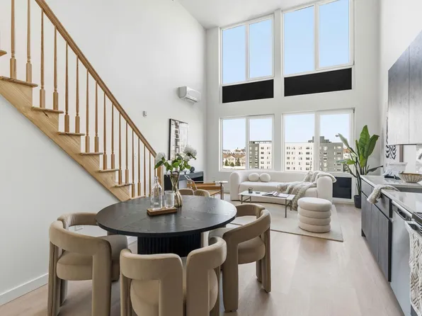 1 Mallory Avenue image 1 of 14