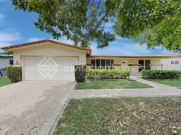 4913 McKinley St, Hollywood, FL 33021