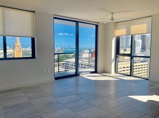 700 SW 1st Ave, Miami, FL 33130