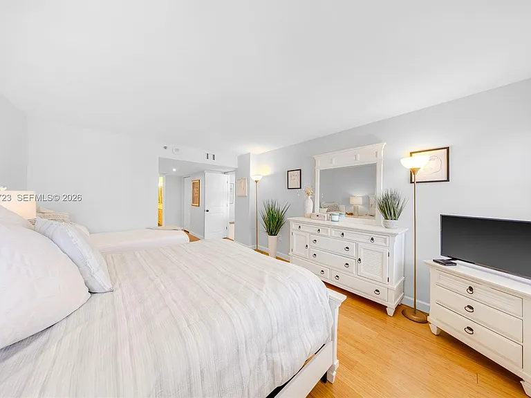 1201 S Ocean Dr #1903S — Photo 26