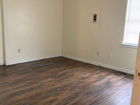 5th image of 4515 NW Cheyenne Ave