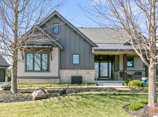 21987 Brookside Ave, Elkhorn, NE 68022