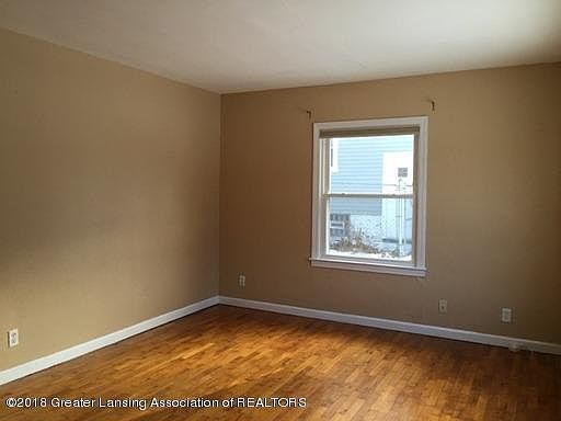 4th image of 124 N Francis Ave