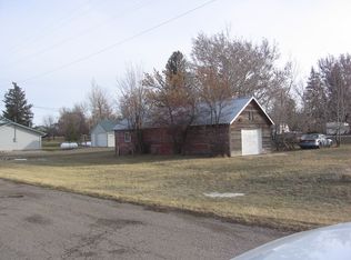 205 2nd Ave S, Dutton, MT 59433