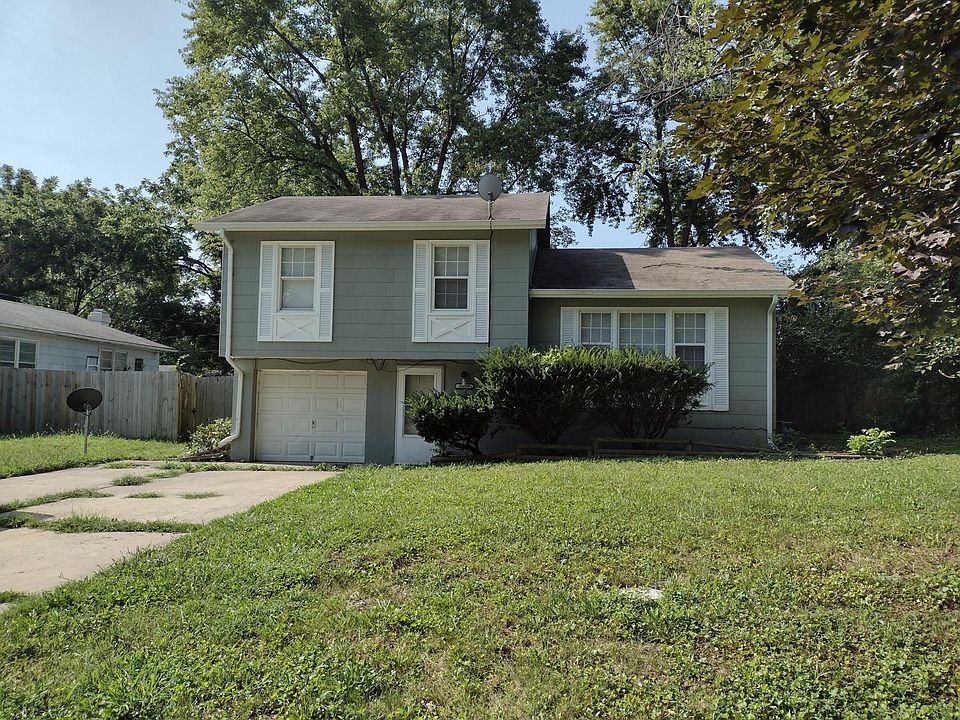 1st image of 8409 E 110th St