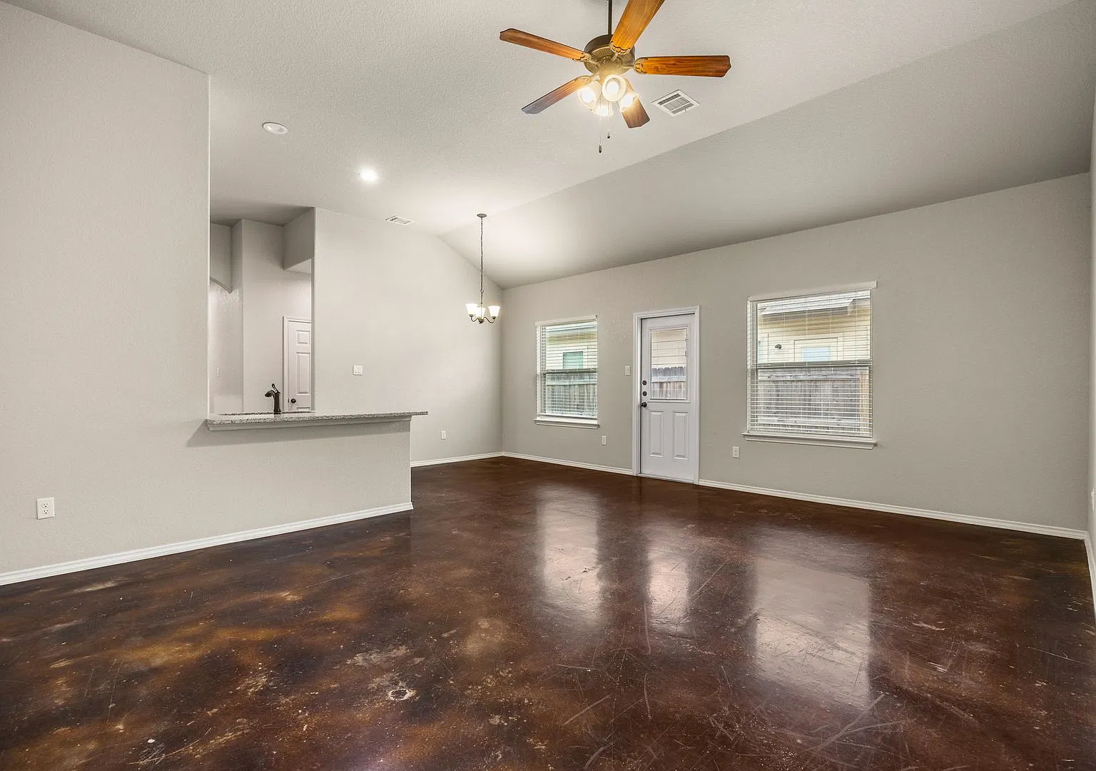 Modern 3-Bedroom Home in Seguin | Granite Counters + Private Fenced Yard! — Photo 3