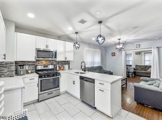 352 Dewitt St, Linden, NJ