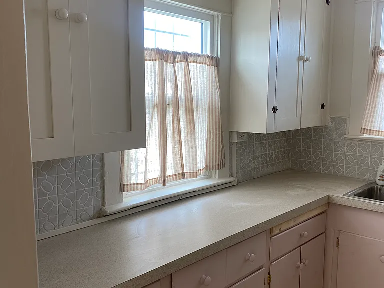 6805 SE 82nd Ave — Photo 11