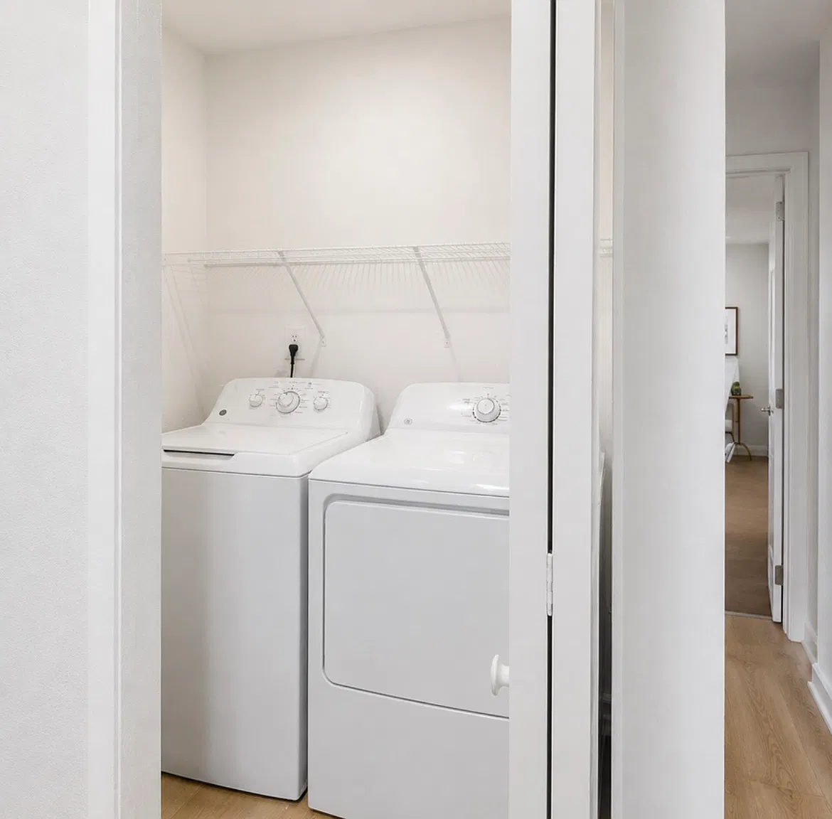 4 bed, 1500 sqft, $2,000 — Photo 3