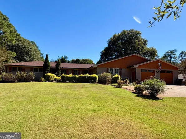 204 Arrowhead Dr, Cartersville, GA 30120