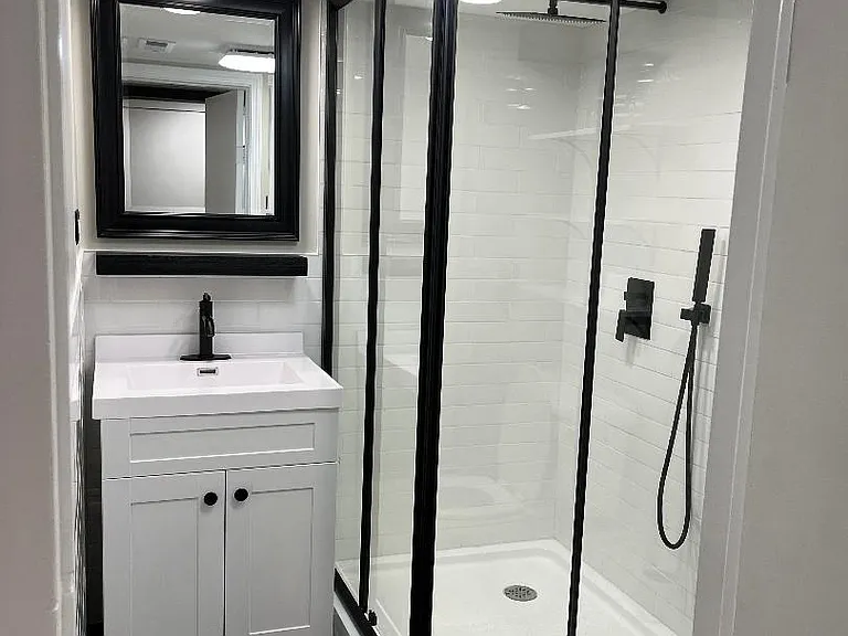 4523 N Keokuk Ave #BASEMENT — Photo 4