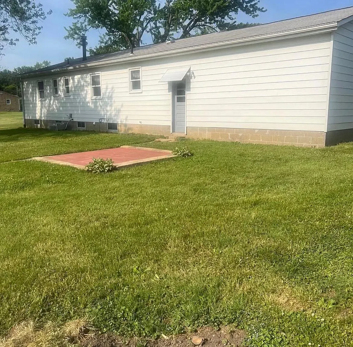 2 bed, 1144 sqft, $1,400 — Photo 2