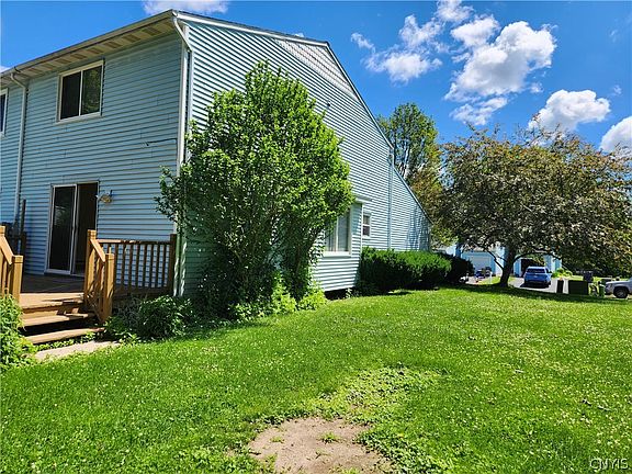 3rd image of 8413 Fathom Dr