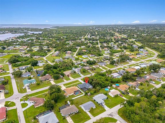 5th image of 19836 Midway Blvd