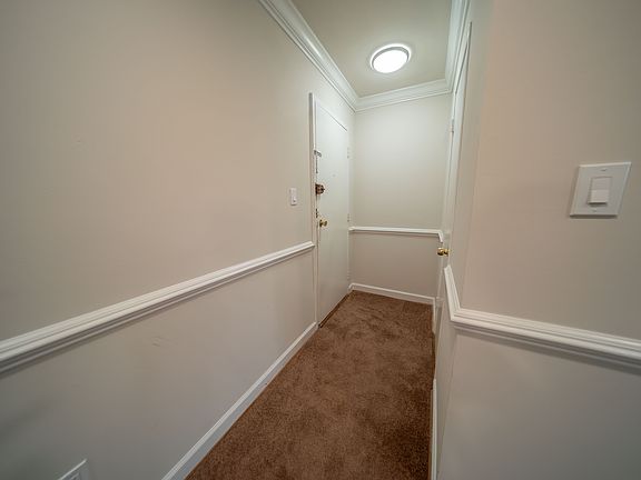 4th image of 7328 Lee Hwy Unit 203