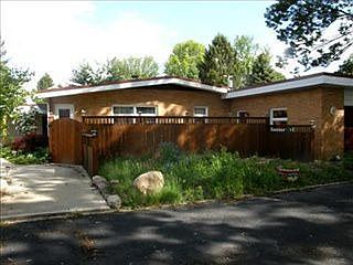 4th image of 4164 N Lake Shore Dr