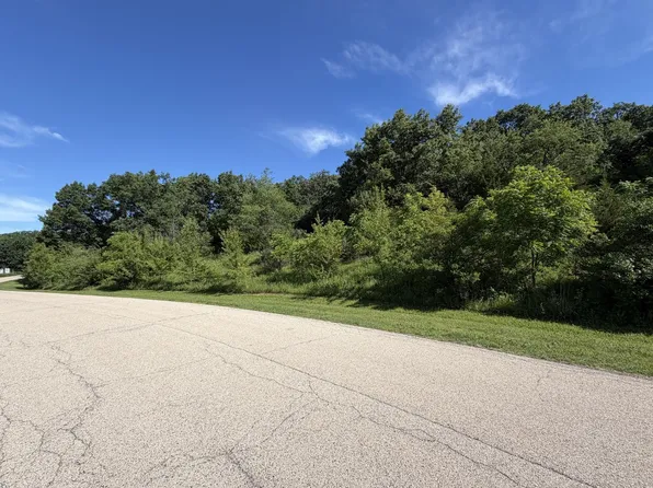 LOT 27 Fawn Trl, Crystal Lake, IL 60012