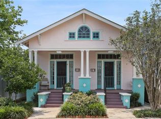 5418 Laurel St, New Orleans, LA 70115
