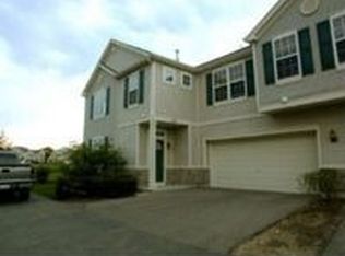 615 Arbor Cir, Lakemoor, IL 60051