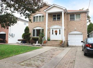 801 Clermont Ave, Staten Island, NY 10307