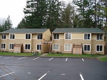 5th image of 2400 20th Ave NW APT 6B
