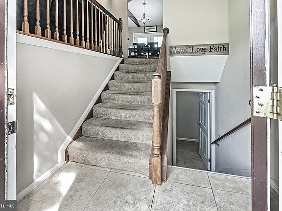 4th image of 50 Hudler Ln
