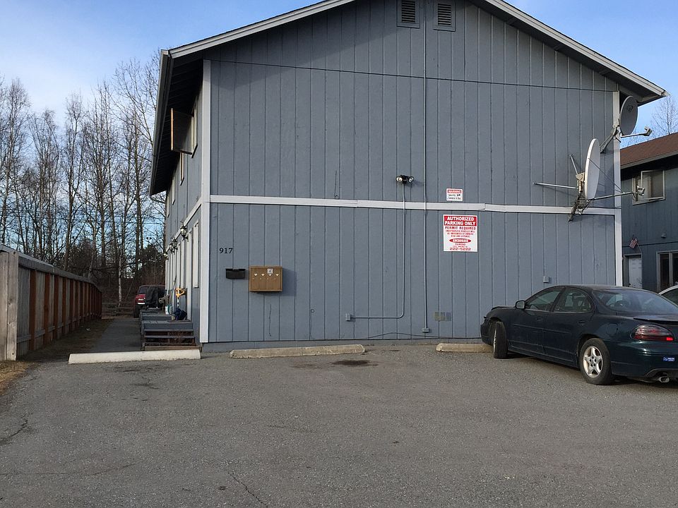 2nd image of 917 E 45th Ct APT 1