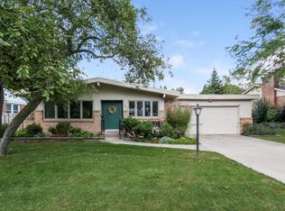 2559 Boston St SE, East Grand Rapids, MI