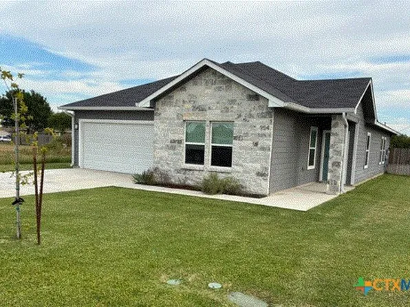 954 E Salty St, Thorndale, TX 76577