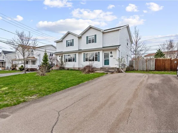 286 Glencairn Dr, Moncton, NB E1G 3W1