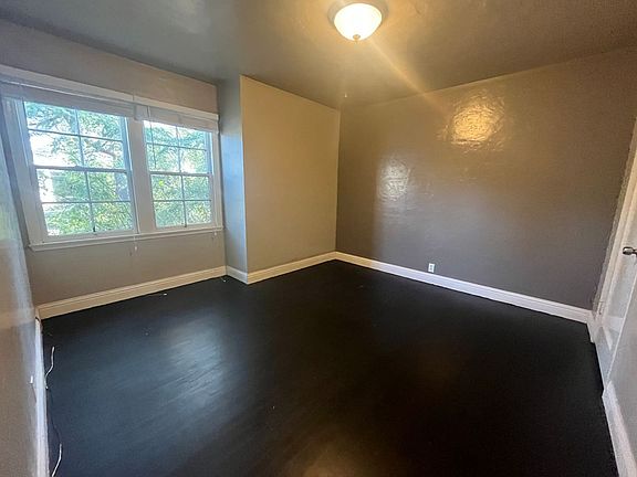 5th image of 611 Soquel Ave #8