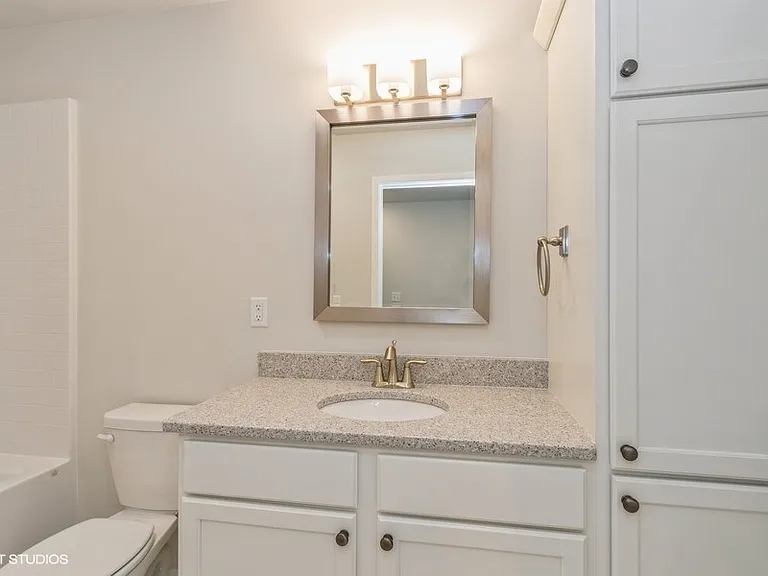 2231 Saint Andrews Dr — Photo 20
