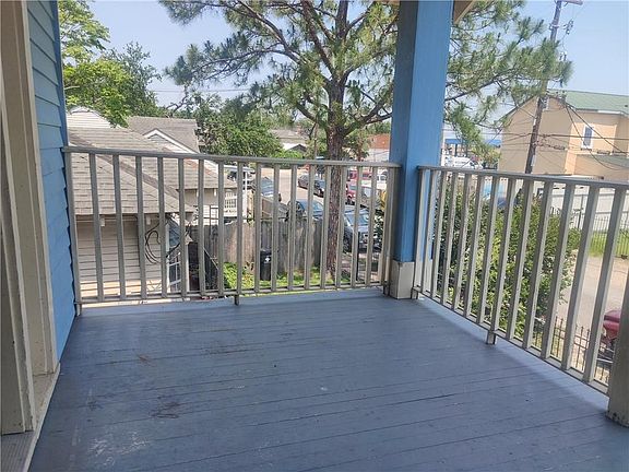 2nd image of 4516 Eve St