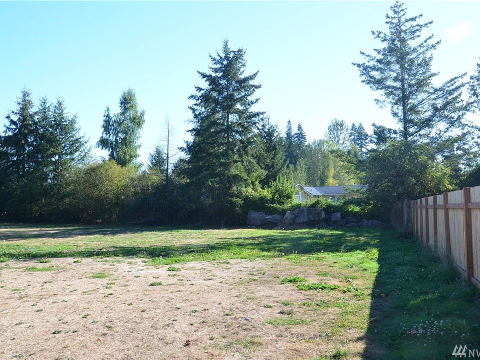 2nd image of 5662 Auburn Way S