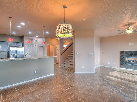 3rd image of 535 Avital Dr NE