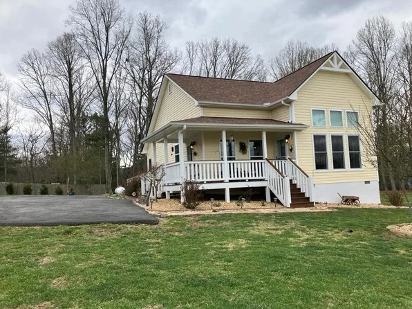 24 Pauls Ct, Blairsville, GA 30512